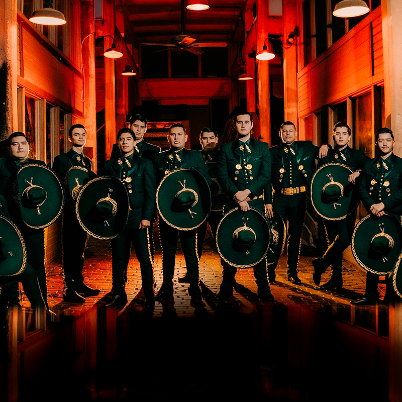 Mariachi Herencia de México<br>with Leonardo Aguilar